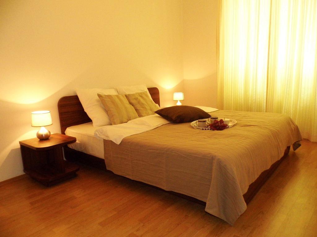 Lion Apartments Medena, Big Size, High Ceilings Bratislava Phòng bức ảnh