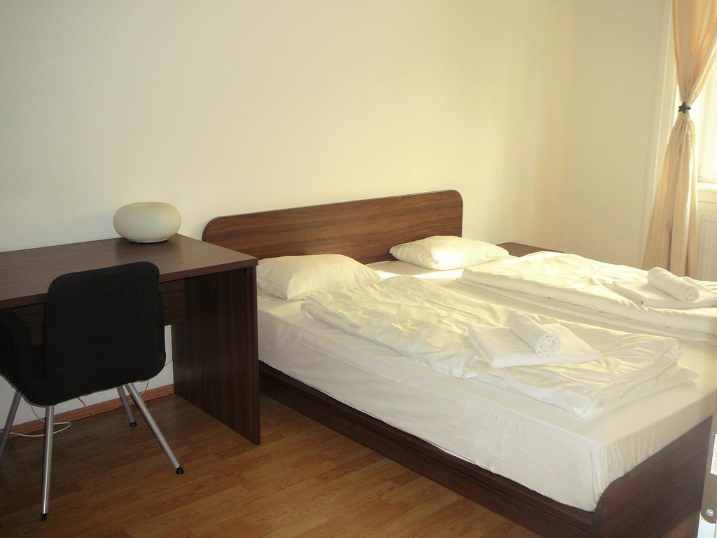Lion Apartments Medena, Big Size, High Ceilings Bratislava Ngoại thất bức ảnh