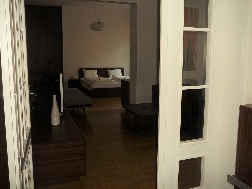 Lion Apartments Medena, Big Size, High Ceilings Bratislava Ngoại thất bức ảnh