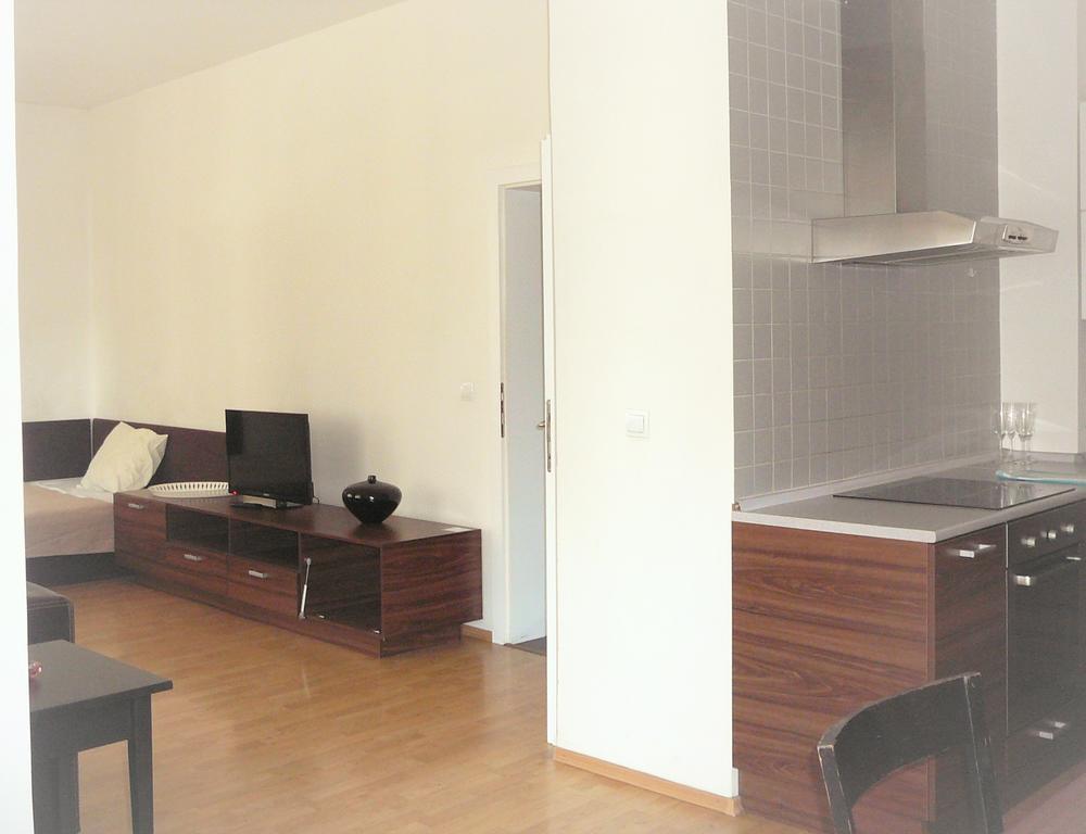 Lion Apartments Medena, Big Size, High Ceilings Bratislava Ngoại thất bức ảnh